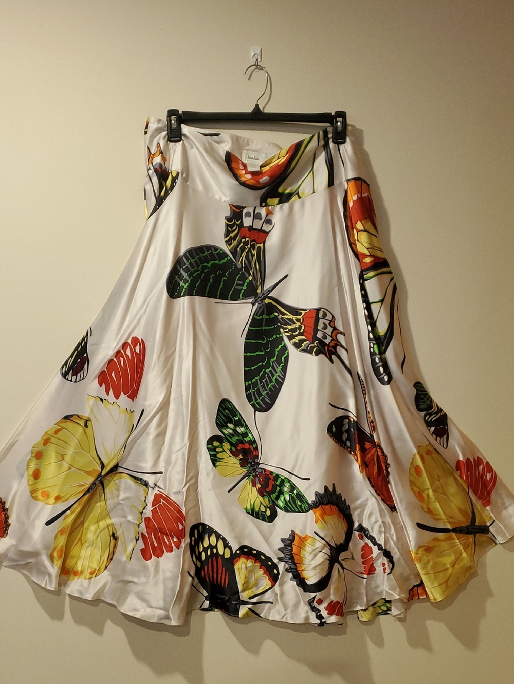 Neiman Marcus White Satin Circle Skirt with Multicolor Butterfly Print